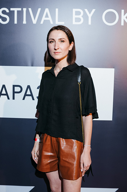 Светлана Устинова, Равшана Куркова, Максим Виторган и другие на премьере "Паразитов" в Москве Светлана Устинова, Равшана Куркова, Максим Виторган и другие на премьере "Паразитов" в Москве Светская жизнь