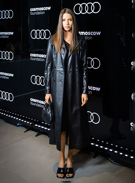 Александр Кузнецов, Маргарита Пушкина и другие гости открытия выставки The Becoming Александр Кузнецов, Маргарита Пушкина и другие гости открытия выставки The Becoming Звезды,Красная дорожка