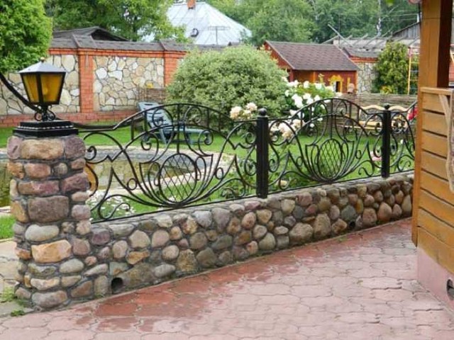 ОРИГИНАЛЬНЫЕ ЗАБОРЫ Идеи для вашего участка ОРИГИНАЛЬНЫЕ ЗАБОРЫ Идеи для вашего участка handmake,разное