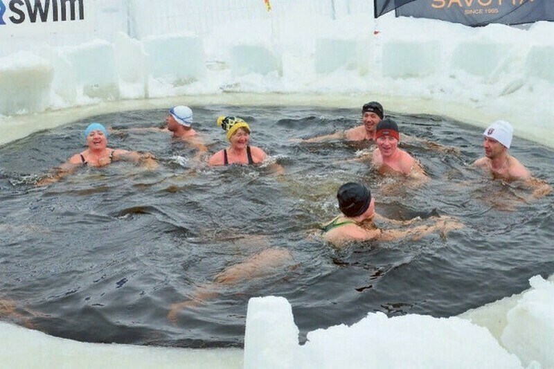 Чемпионат по зимнему плаванию в Рованиеми, 2014 г. Фото: Visit Finland