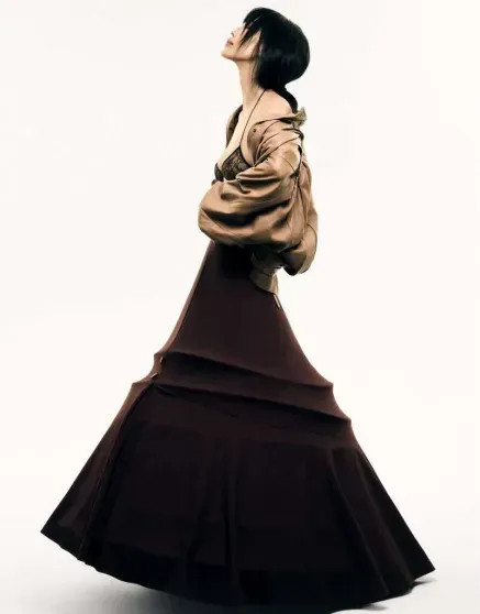 Жена Александра Цекало Дарина Эрвин снялась в фотосессии без нижнего белья ЭрвинДарина, Эрвин, Дарина, Цекало, ранее, Александр, 34летняя, продолжает, годом, познакомились, поженились, снимки65летний, откровенные, публиковать, особенности, поэтому, внешности, своей, развёлся, скрывает