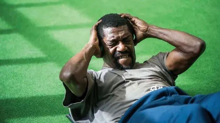 Невероятная мощь пресса: от 71 подъема за минуту до 111 тысяч скручиваний