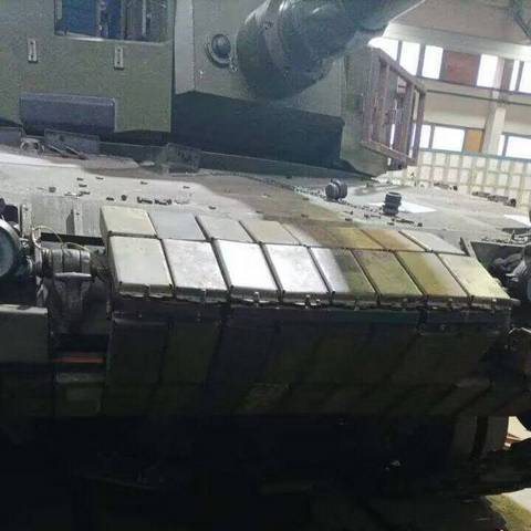 Смертельная ловушка от ВСУ: водитель не может быстро выйти из Leopard 2А4 оружие