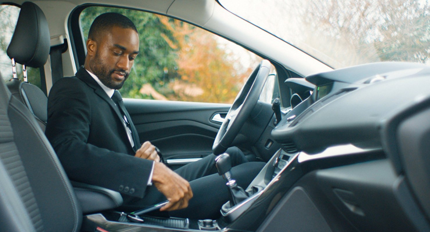 Motorola представила гаджет Motorola MA1 для автомобиля