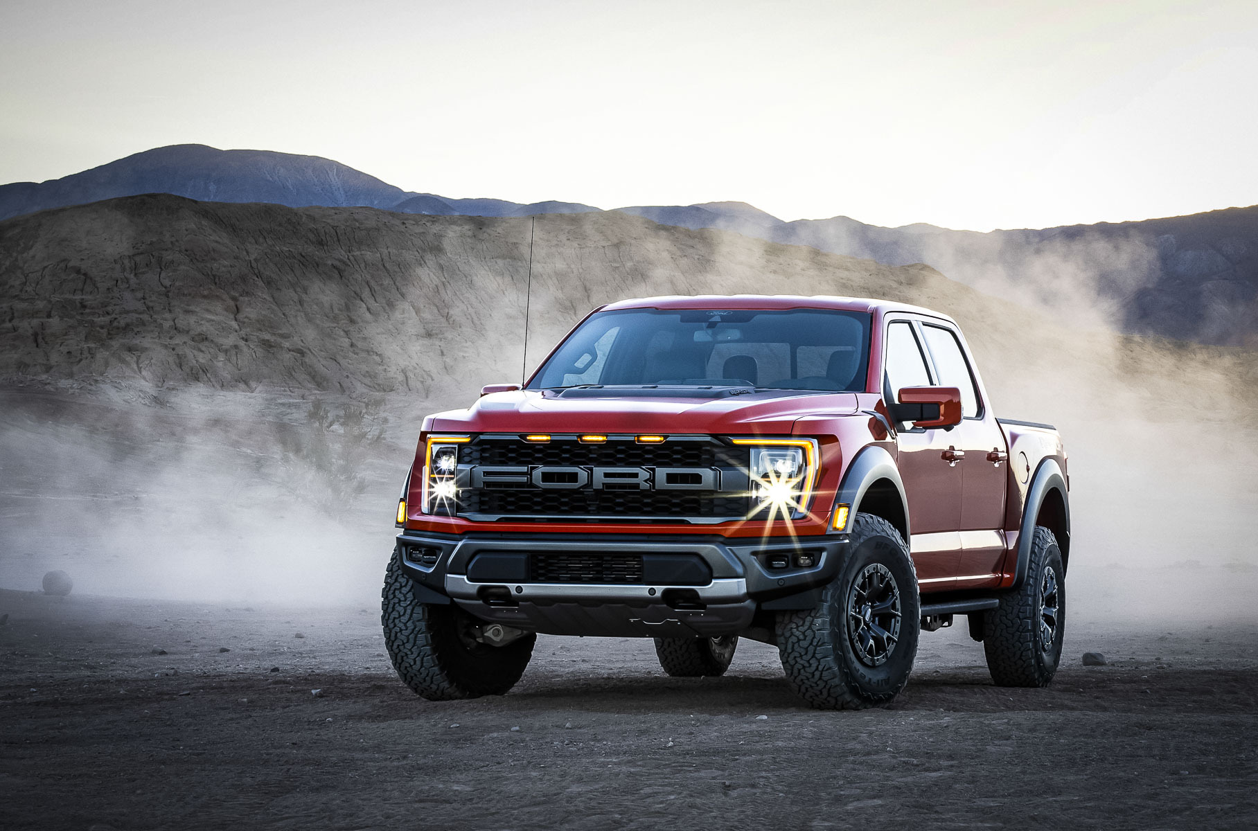 Вдохновленный пустыней: Ford представил новый F-150 Raptor Лаборатория