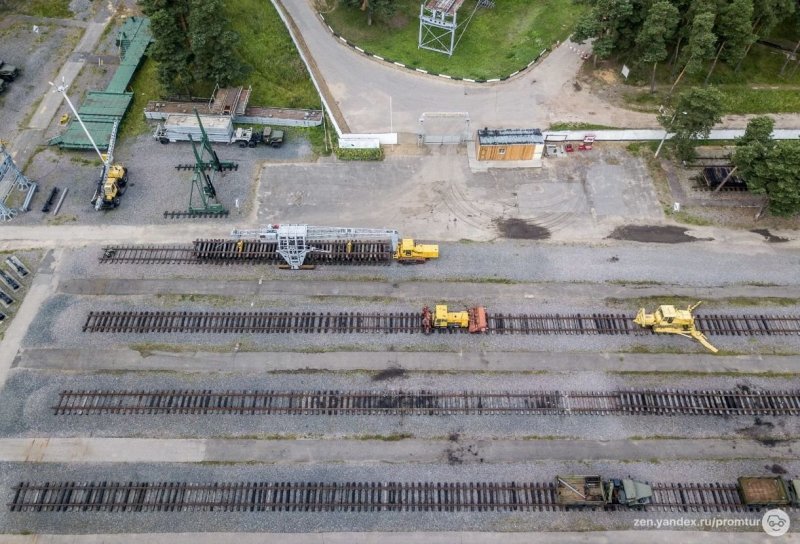 Как по рельсам. Буквально. Автомобили на железнодорожном ходу Как по рельсам. Буквально. Автомобили на железнодорожном ходу