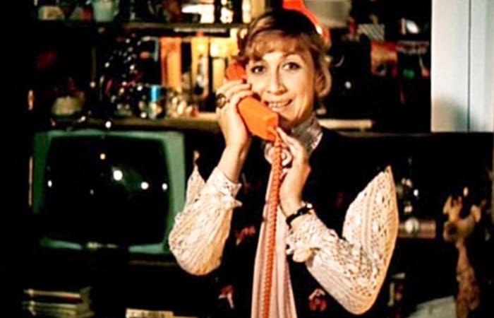     * *, 1982 | : kino-teatr.ru