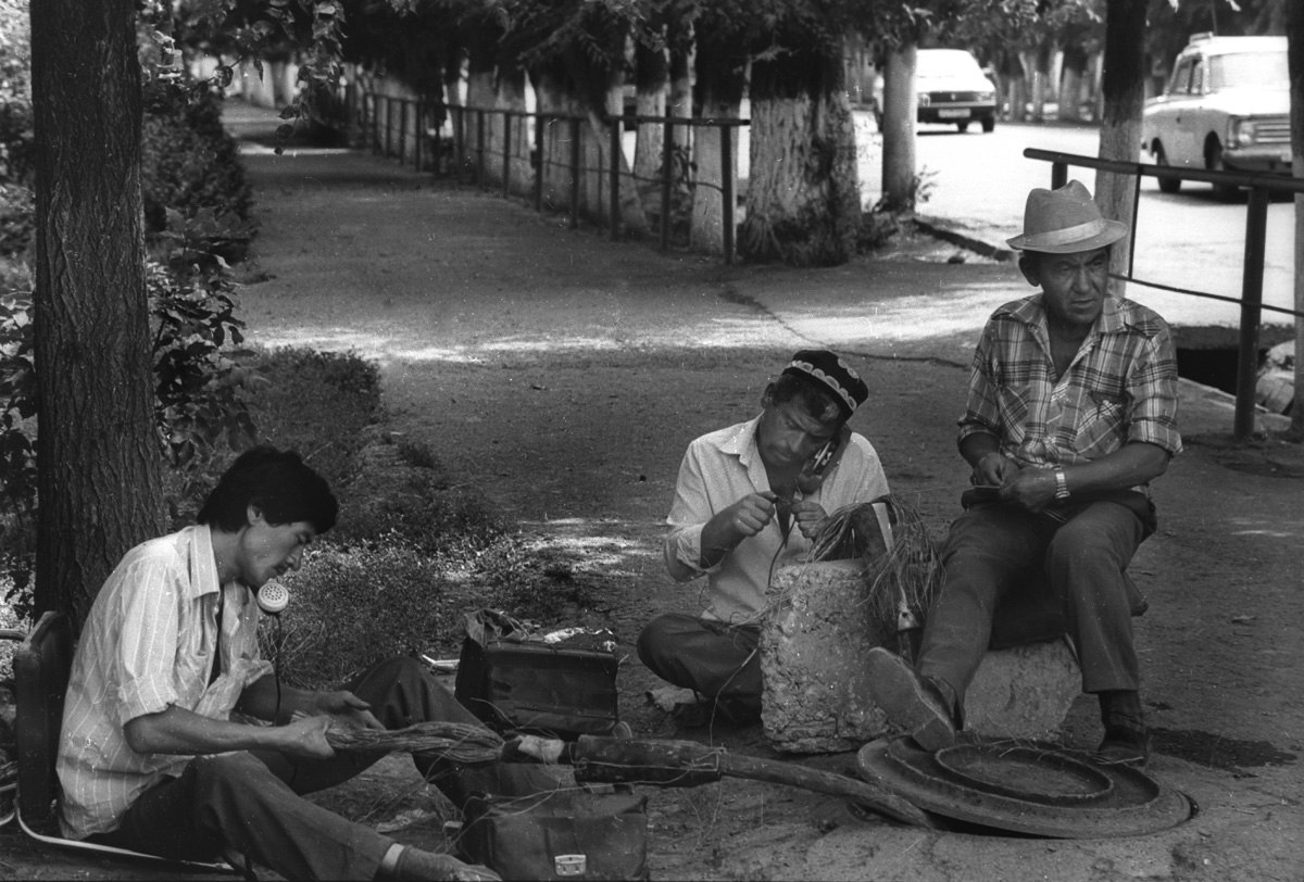 События 1990. Война Киргизия 1990 Узген.