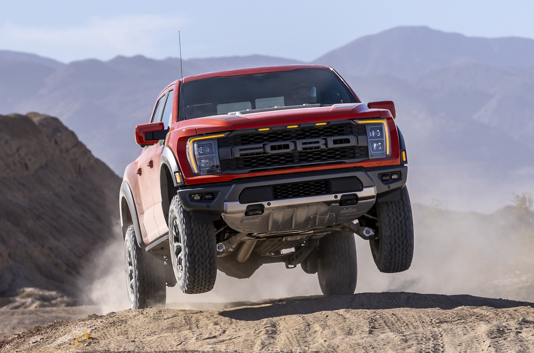 Вдохновленный пустыней: Ford представил новый F-150 Raptor Лаборатория