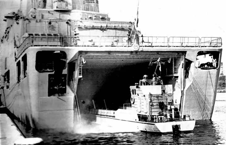 Уходящие в небытие. Десантные катера проекта 1176 «Акула» Уходящие в небытие. Десантные катера проекта 1176 «Акула» вмф