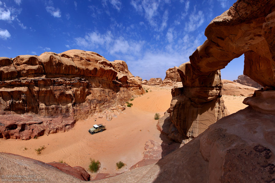 Лунная долина в Иордании Лунная долина в Иордании путешествия, иордания