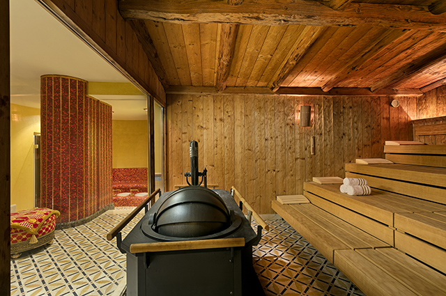 Бьюти-дайджест: от Марго Робби в рекламе духов Chanel до нового магазина Sephora Новости красоты,Ябудужить100лет