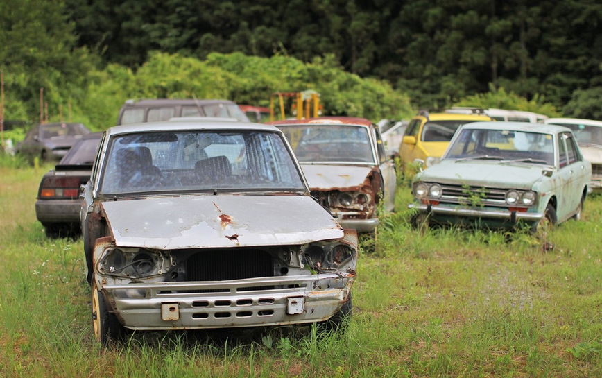 Поле в Японии, заполненное легендарными JDM автомобилями (от Skyline до Datsun) Mazda, странных, время, назад, автомобилей, старых, стали, здесь, кузова Они, гнитьА, собранные, оставили, выпотрошили, после, задачу, выполнили, люблю, двигателя, части, третьих —