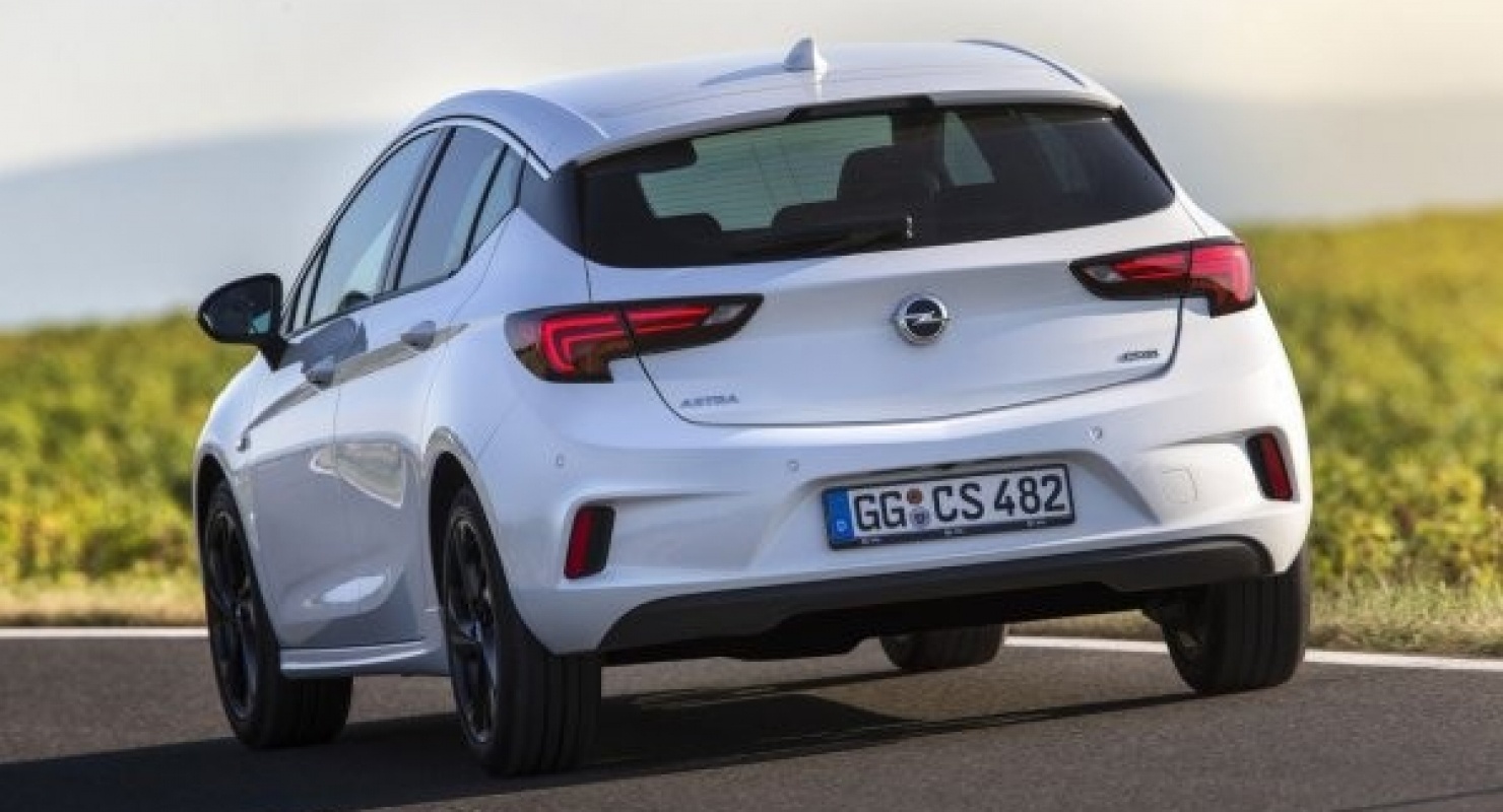 Opel представил универсал Astra Tourer нового поколения Автомобили