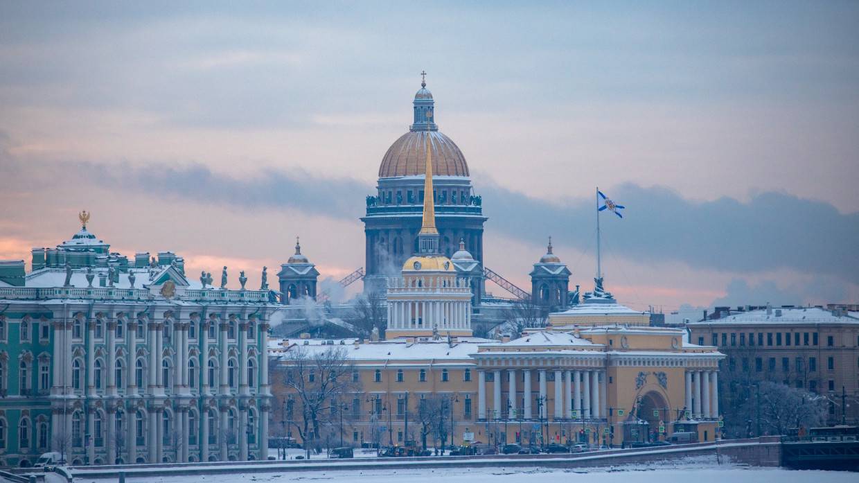 Синоптики предупредили петербуржцев о морозах до −14 градусов