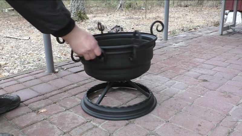 Мангал из автомобильных деталей Мангал из автомобильных деталей