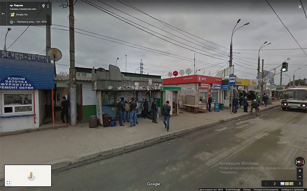 Российский художник с помощью "Фотошопа" превращает серые российские города в мир будущего искусство