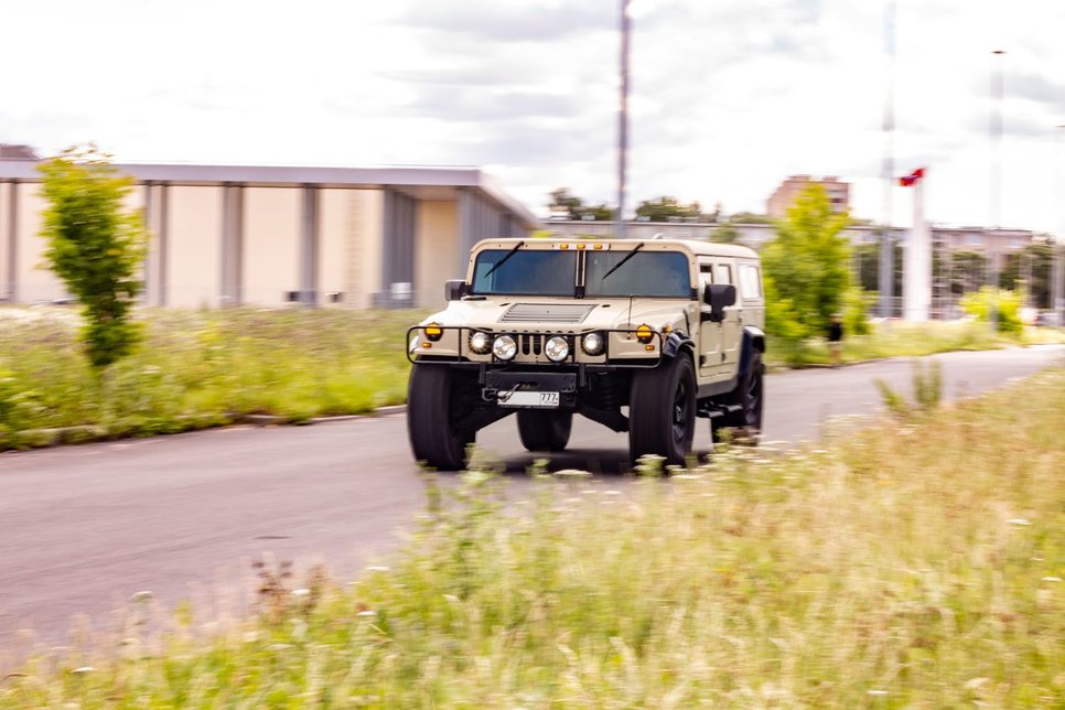 Америкос Hummer H1 авто,автомобили,автомобиль,автоновости,машины,тюнинг