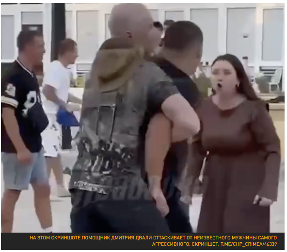 В крымском городе бородачи толпой убивали парня, чемпиона России по боксу, на глазах прохожих