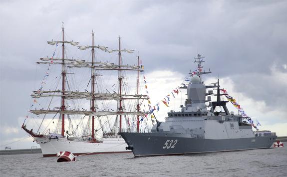 AP: Береговая охрана США обнаружила в Беринговом море сосредоточение российских и китайских кораблей