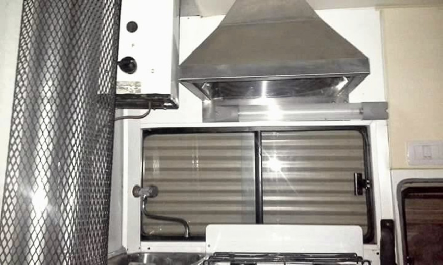 Необычный кемпер из Аргентины, созданный на базе УАЗ-469 автомобили,Россия,тюнинг