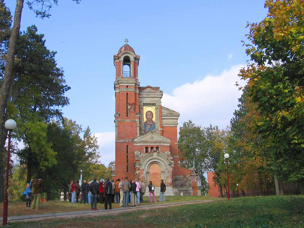 Церковь-усыпальница. The Castles of Belarus. The Mir Castle. Wallpapers