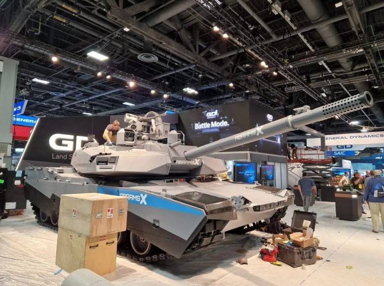 AbramsX: уже и «Абрамсы» с необитаемой башней появились оружие,танки