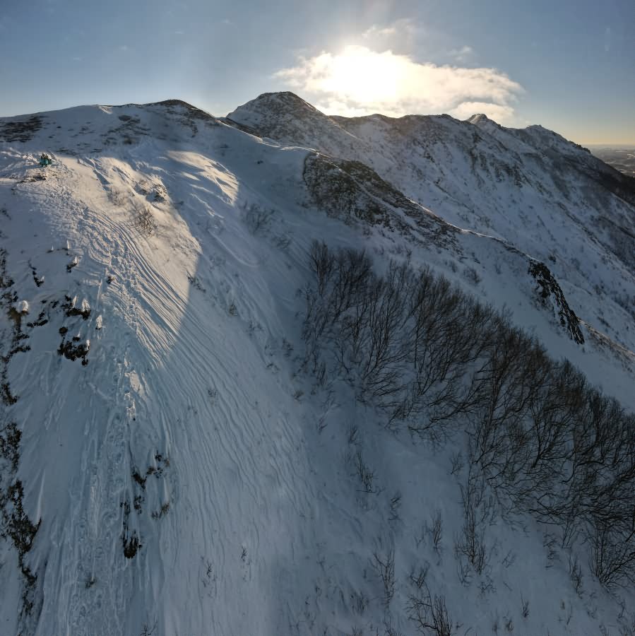Хребет Жданко