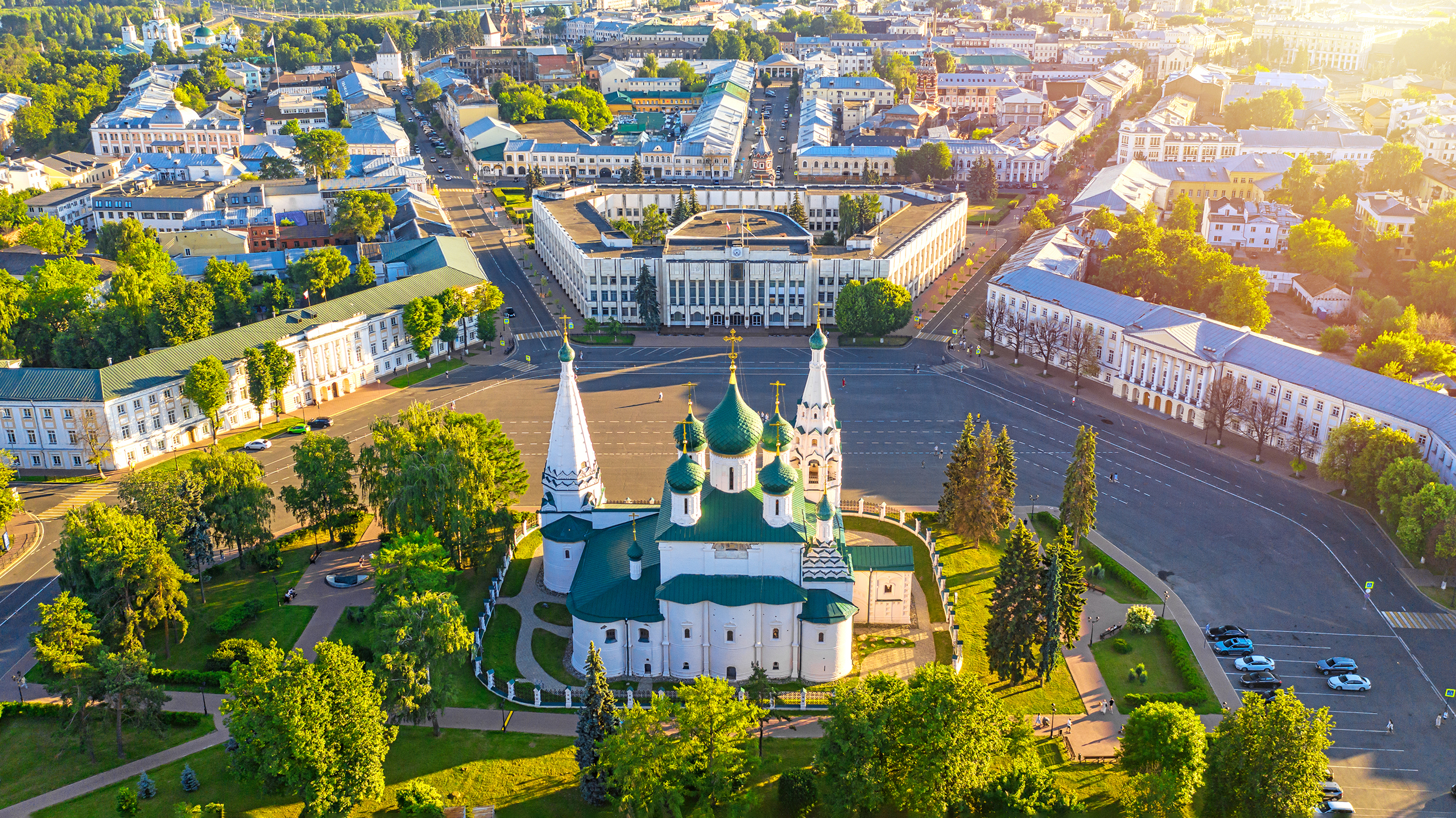 Что посмотреть в Ярославле и Ярославской области Что посмотреть в Ярославле и Ярославской области можно, города, собор, музей, берегу, Здесь, русской, Например, XVIII, стоит, сейчас, Мышкина, посетить, Рыбинск, конце, будет, крестьянского, здесь, главных, начале