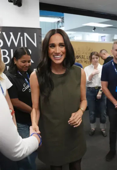 Меган Маркл спровоцировала слухи о третьей беременности принц, Гарри, Маркл, Меган, супруги, принца, МарклМеган, Великобритании, посещают, также, критикуют, семьей, светские, часто, которые, проектами, различными, занимаются, Калифорнии, ухудшились