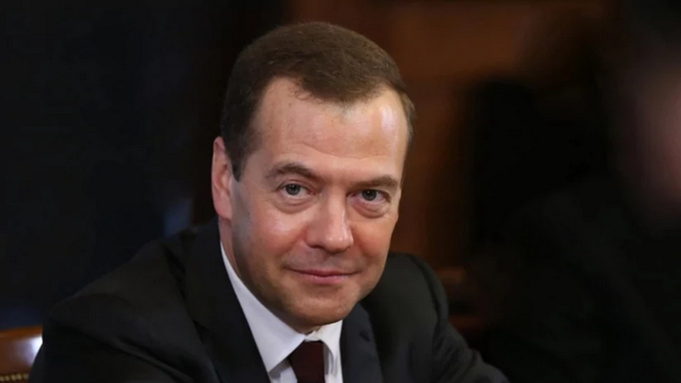 Медведев: Россия может асимметрично ответить на закон властей США о конфискации