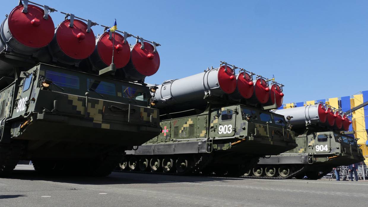 Генерал Михайлов назвал отправку в Донбасс украинских ЗРК С-300 угрозой для авиации в России