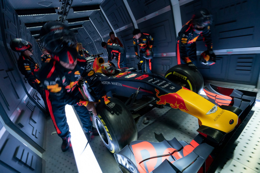 Команда Red Bull сделала пит-стоп болиду Формулы-1 в невесомости который, замены, подготовки, должны, чтобы, происходит, некоторых, понять, живот, ощутить, Потребовалось, взорвется, голова, казалось, Сначала, порядке, невесомость, прошлые, невесомости«Мой, периода