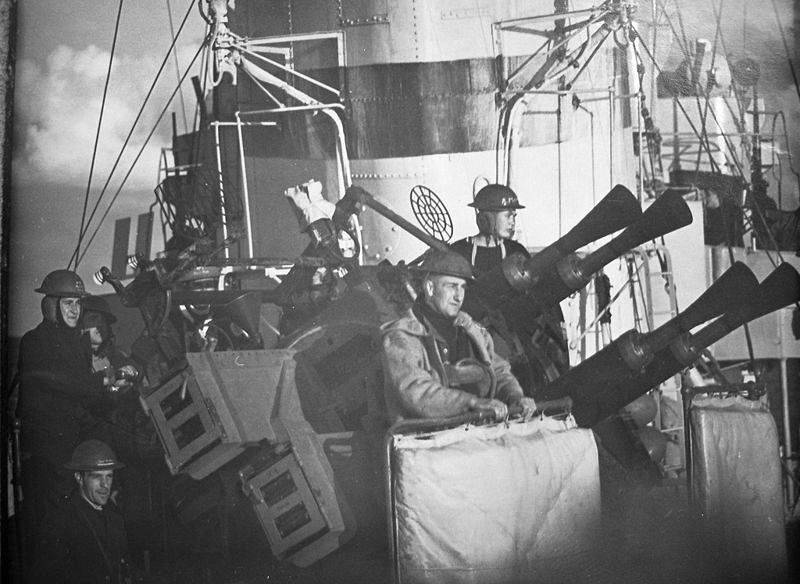 Боевые корабли. Крейсера. Вредоносные шершни Адмиралтейства Боевые корабли. Крейсера. Вредоносные шершни Адмиралтейства вмф