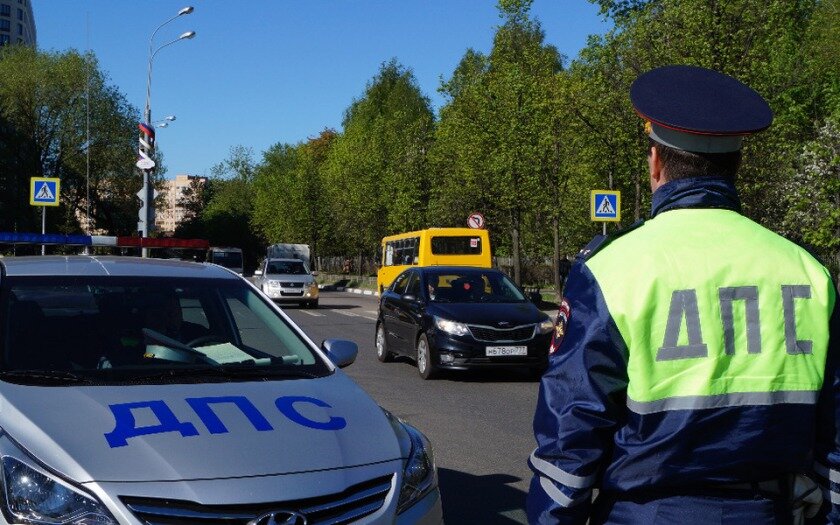 ГИБДД и каршеринговые автомобили: что нужно знать? авто и мото,ГИБДД,каршеринг