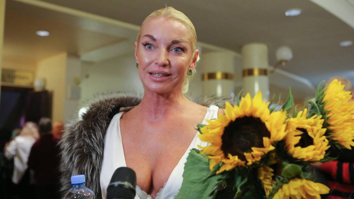 Психолог Литвиненко отметил скромное поведение Волочковой после появления нового мужчины