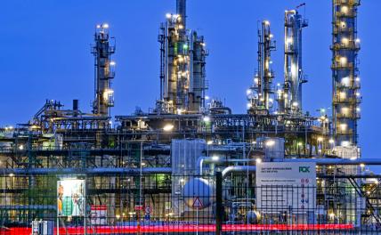 Германия продолжит получать российскую нефть, но будет выдавать ее за казахскую