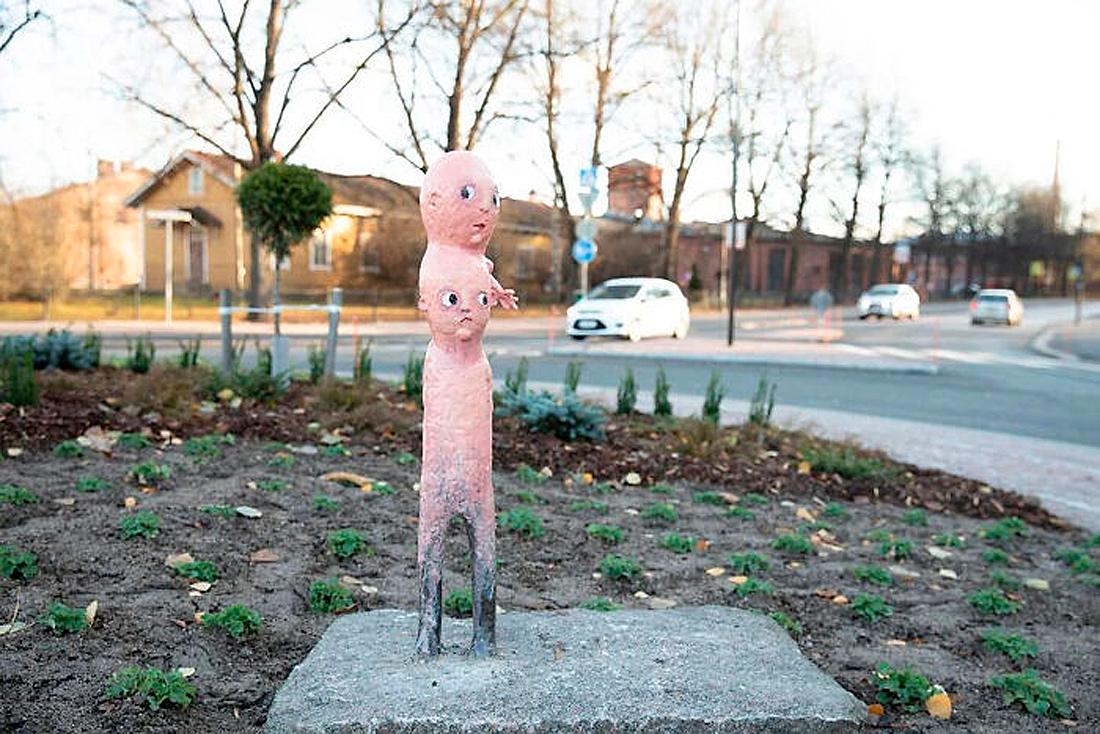 Странный памятник в Финляндии