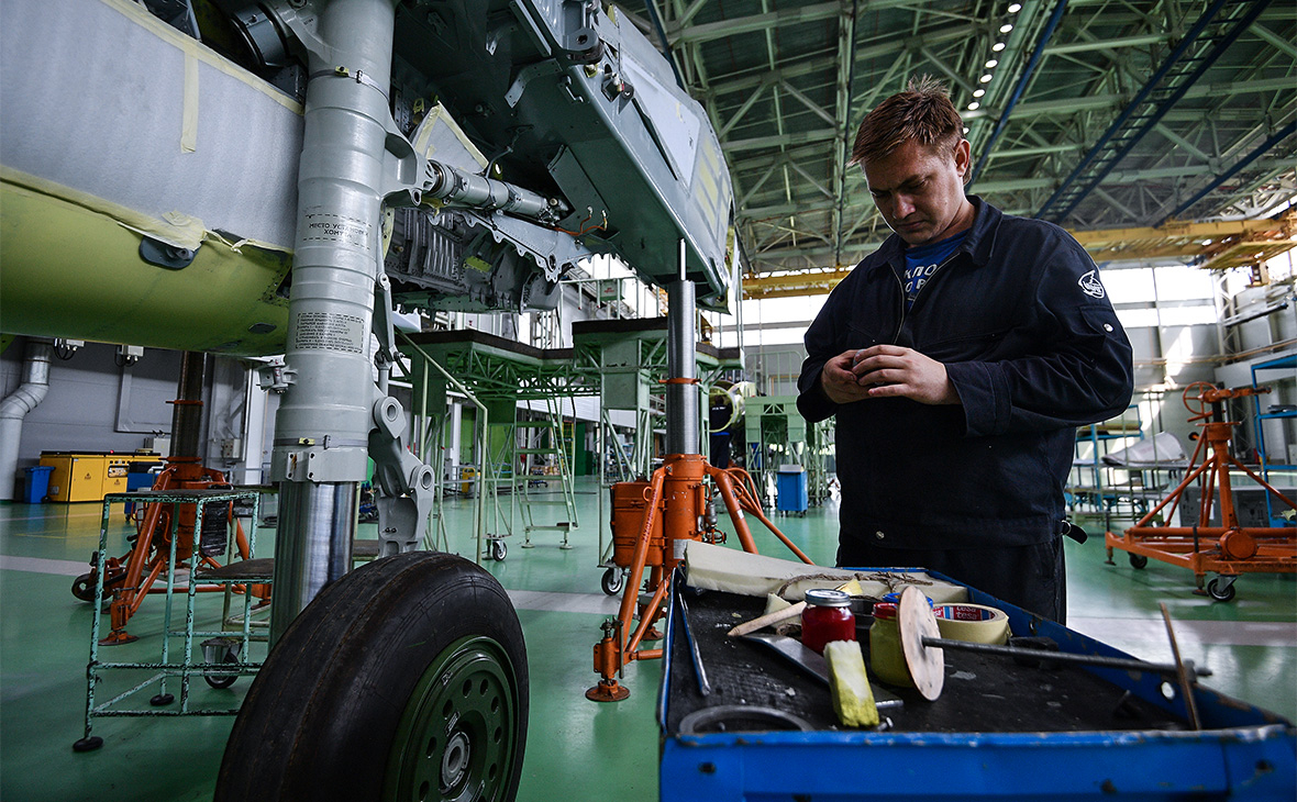 В России рухнуло производство самолетов, космических кораблей и ракет