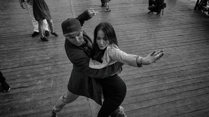 Зажигательные танцы. Знакомство с хастлом Зажигательные танцы. Знакомство с хастлом приколы