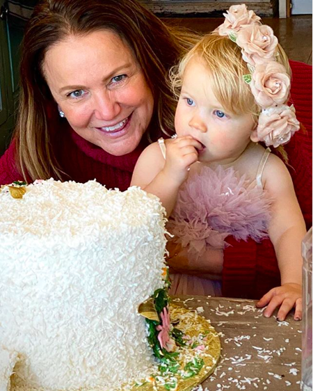 Джессика Симпсон отметила первый день рождения младшей дочери Джессика Симпсон отметила первый день рождения младшей дочери Дети,Дети знаменитостей