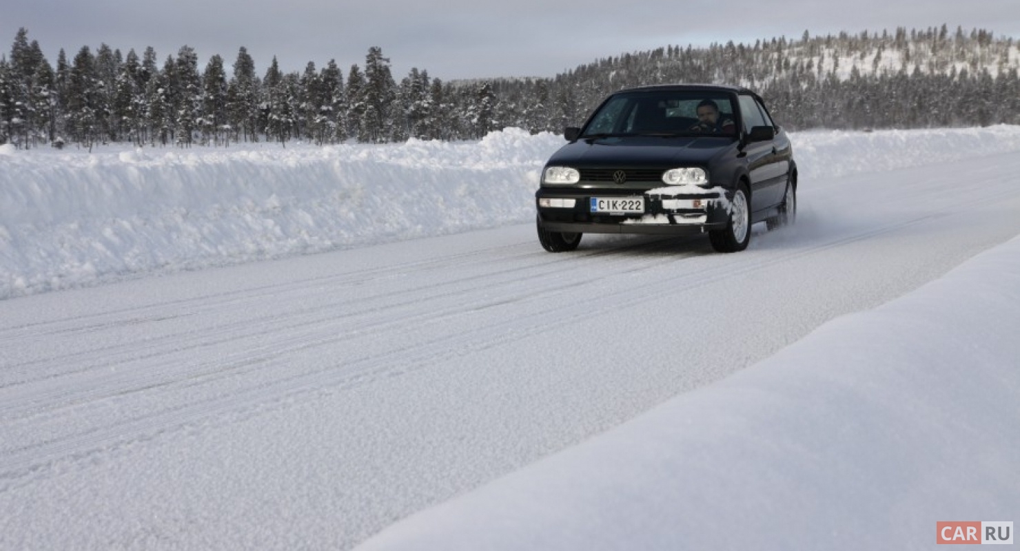 Снег на номерах. Могут ли лишить прав за залепленные таблички?