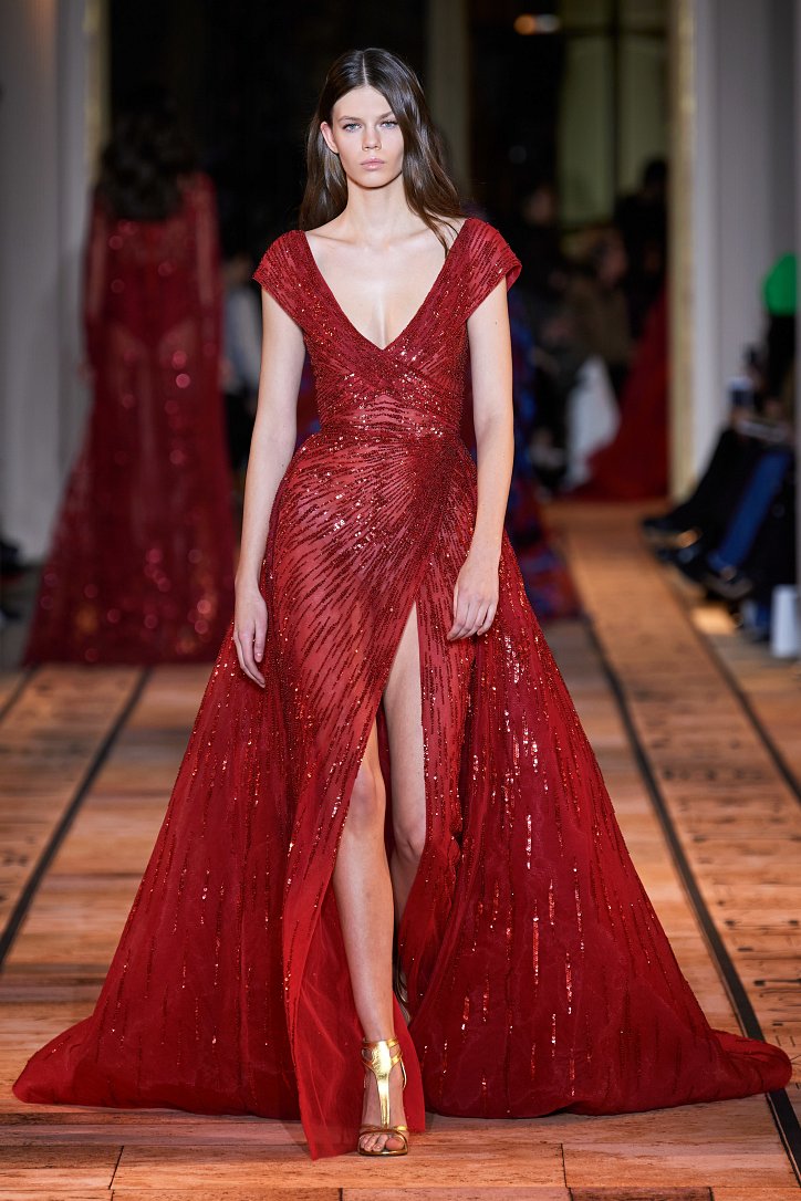 Zuhair Murad Haute Сouture весна-лето 2020 Murad, Zuhair, Вдохновение, создавая, дано Современным, постичь, которую, тайны, роскоши, богатства, атмосферу, переливалось, платьях, Изиде, сверкало, божества, древние, иероглифы, египетские, любви