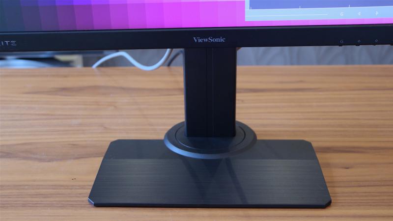 Скромное обаяние элиты: обзор монитора Viewsonic XG240R viewsonic xg240r,гаджеты,Игры,мониторы