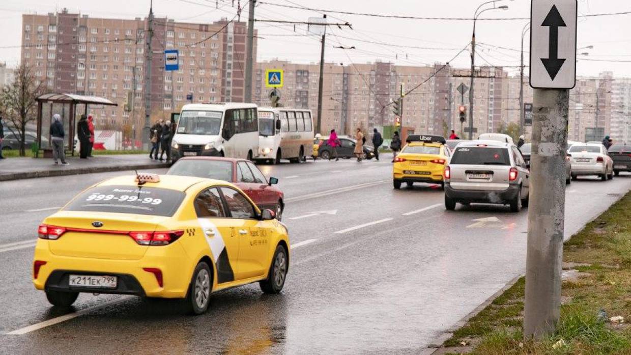 Предприниматель Кропотина раскритиковала поведение петербургских таксистов на дорогах
