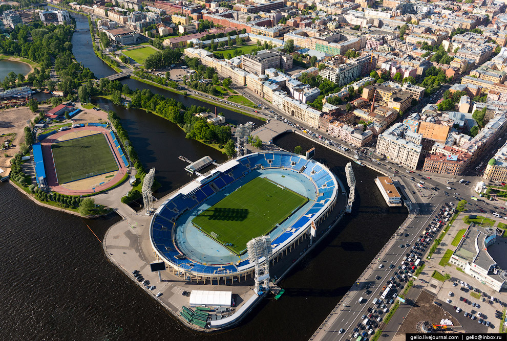 Стадион «Петровский». Является домашней ареной ФК «Зенит».