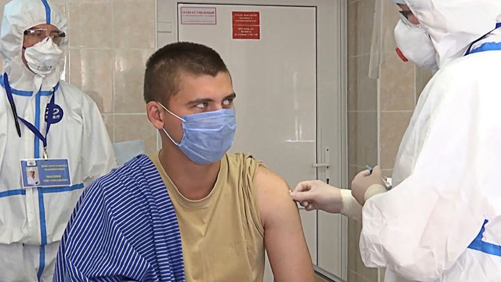 Испытание русской вакцины от СОVID-19: Первые слова добровольцев