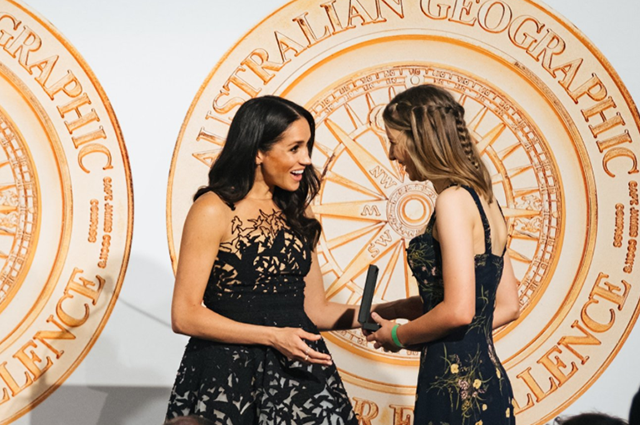 Меган Маркл в роскошном вечернем наряде и принц Гарри на церемонии вручения премий Australian Geographic в Сиднее