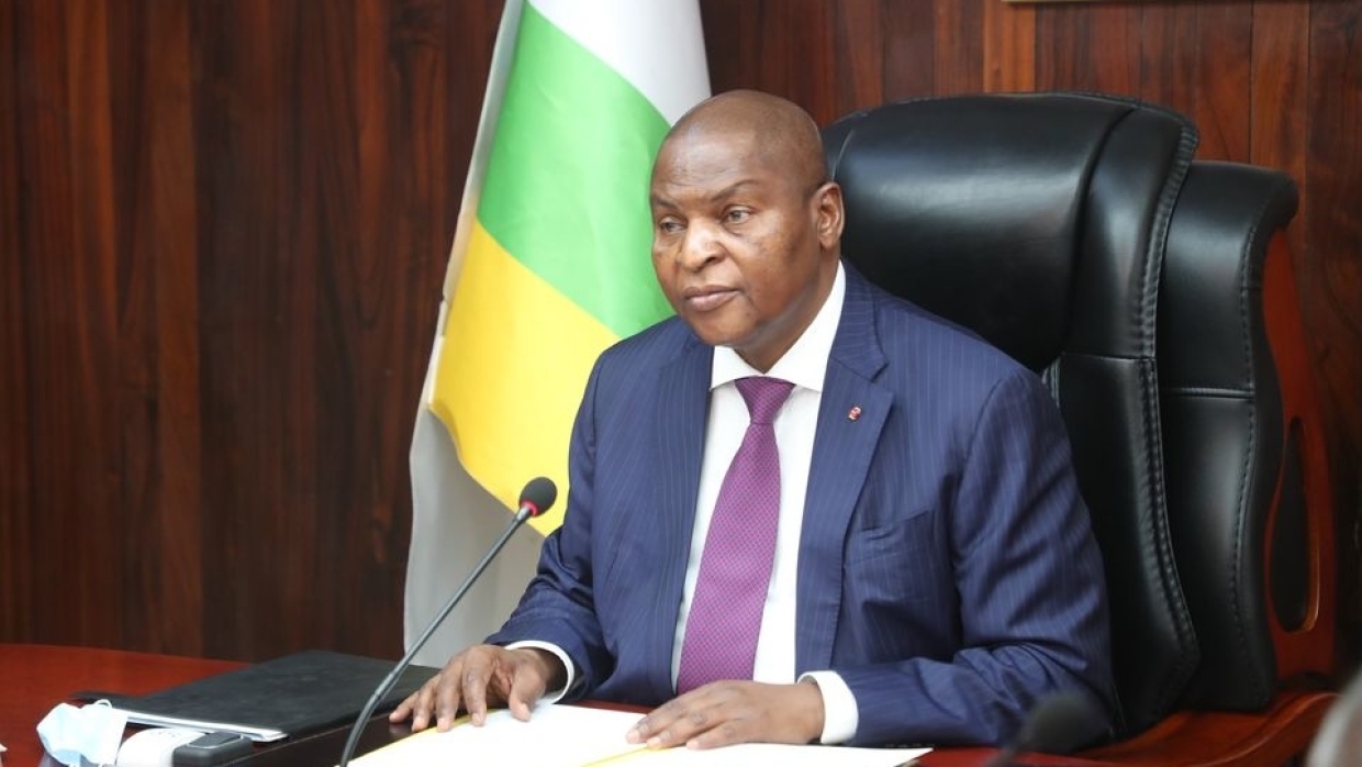 Премьер ЦАР назначил ответственных за расследование инцидента в префектуре Уам Премьер ЦАР назначил ответственных за расследование инцидента в префектуре Уам Весь мир