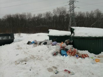 Труп убитого мужчины нашли в мусорном контейнере в Калужской области